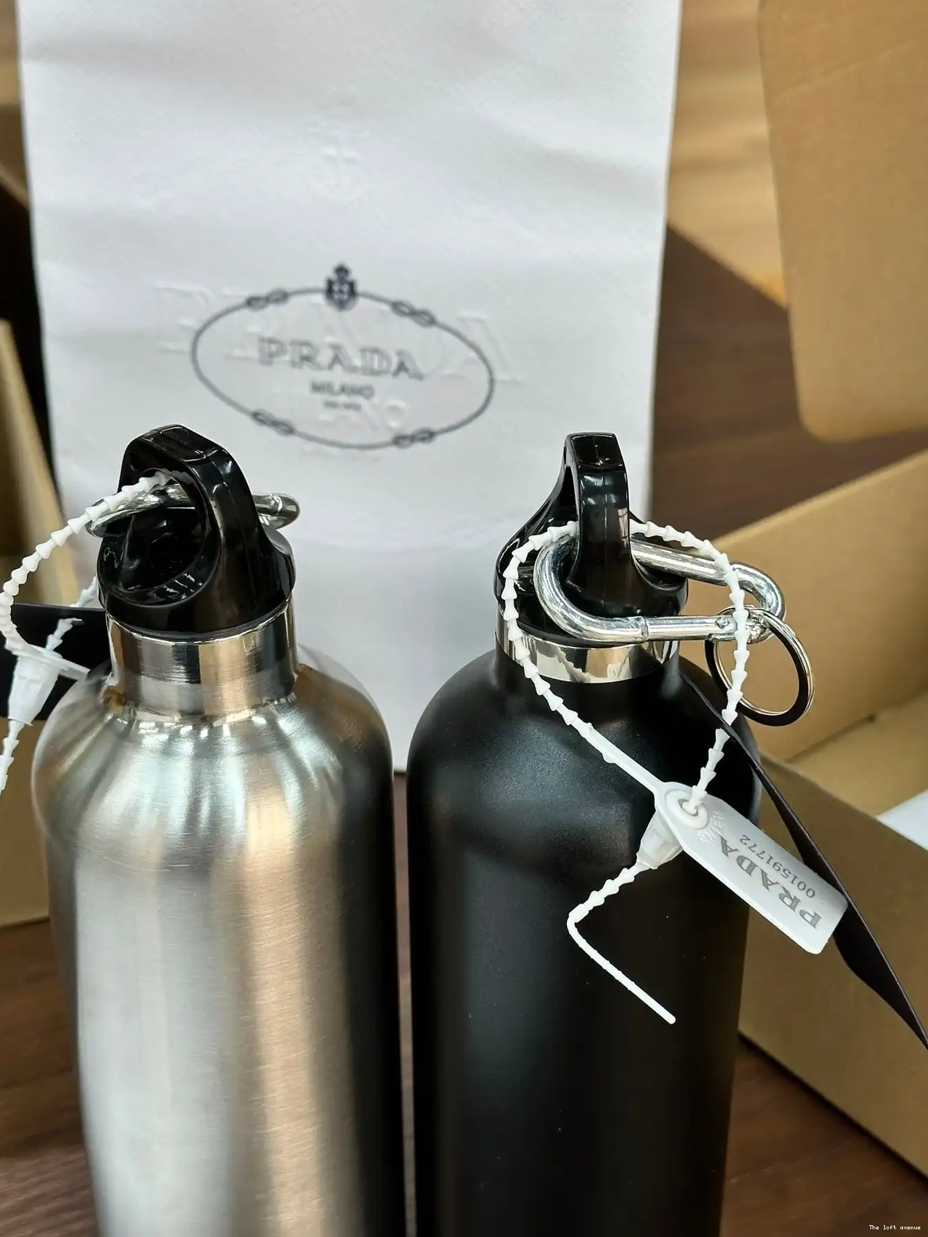 PRADA BOTTLE STAINLESS STEEL 0626